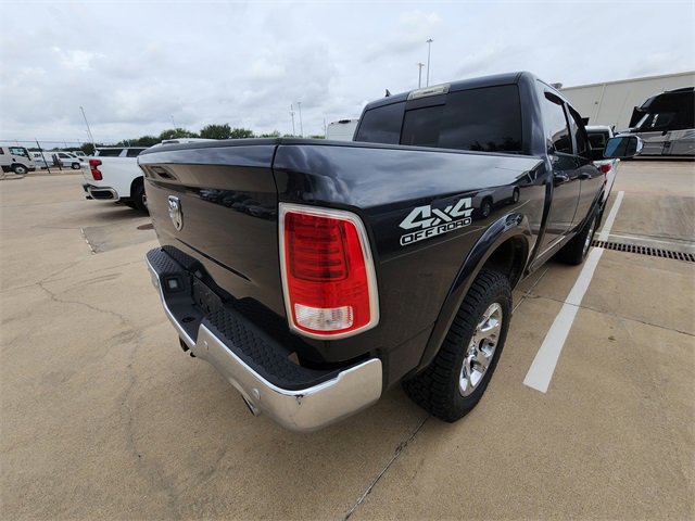 Used 2018 RAM 1500 Laramie w/ Convenience Group AWD/4WD image 4