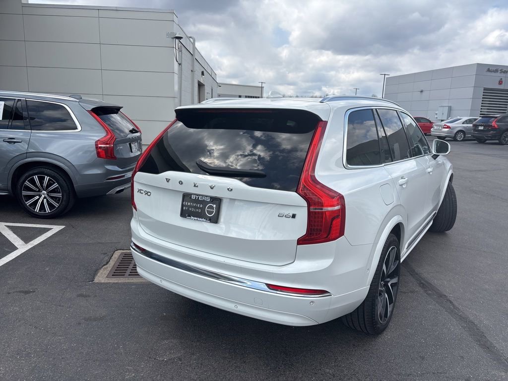 Certified 2023 Volvo XC90 B6 Plus image 3