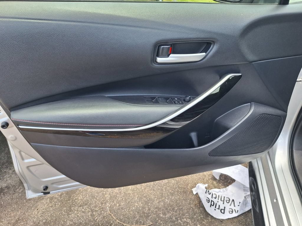 Used 2023 Toyota Corolla XSE FWD image 29