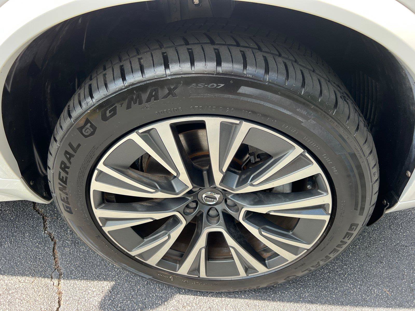 Used 2021 Volvo XC90 T6 Momentum w/ Advanced Package AWD/4WD image 12