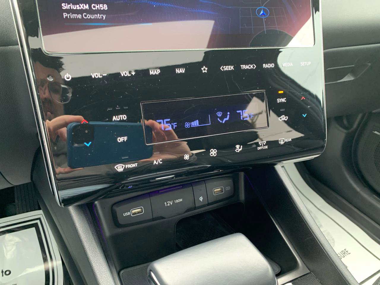 Used 2024 Hyundai Santa Cruz Limited image 20