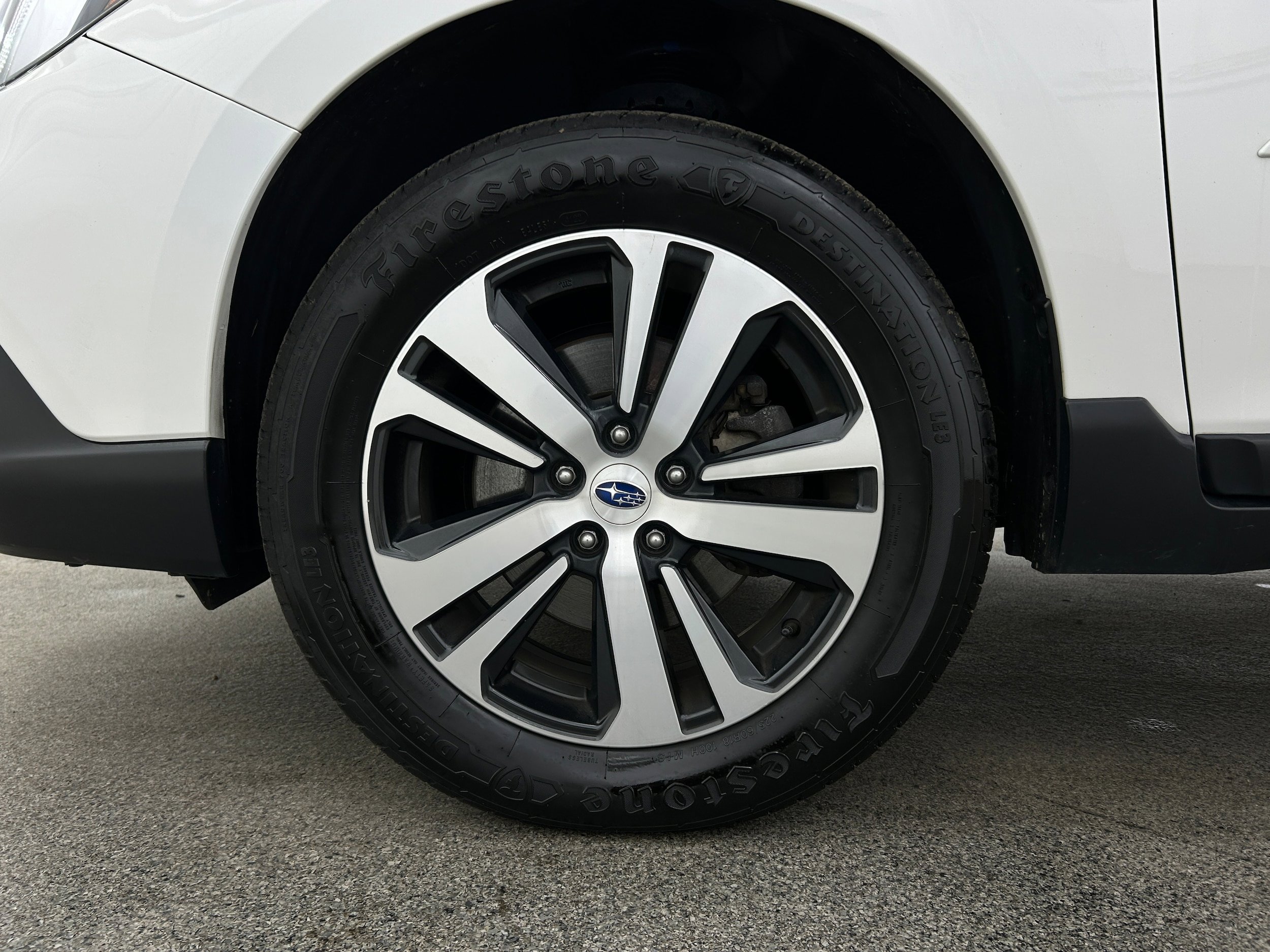 Used 2019 Subaru Outback 3.6R Limited AWD/4WD image 39