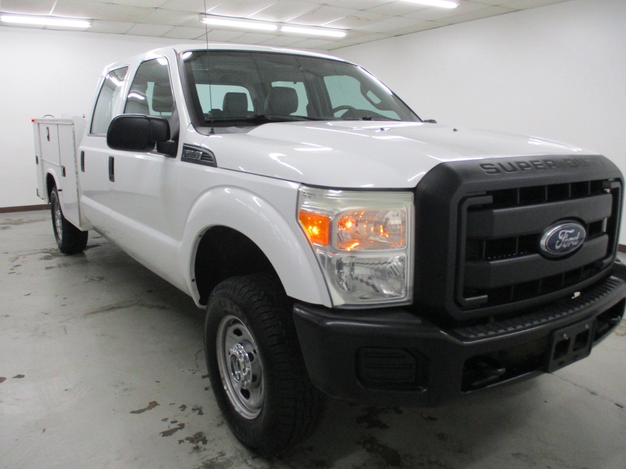 Used 2016 Ford F250 XL image 1