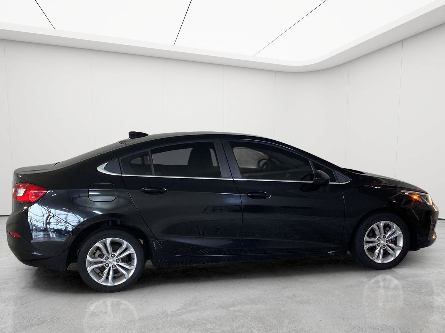 Used 2019 Chevrolet Cruze LT FWD image 56