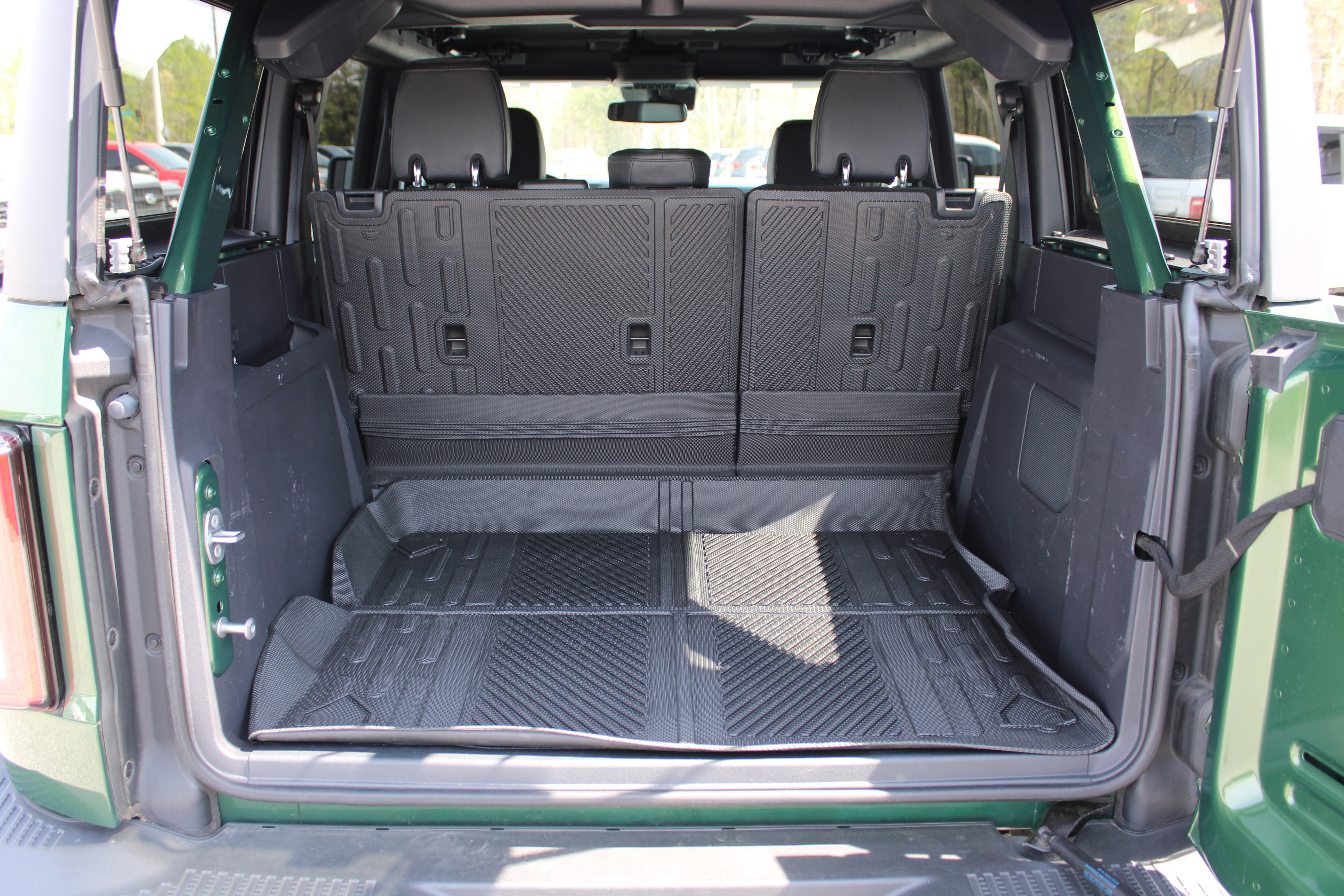 Used 2023 Ford Bronco Everglades image 13