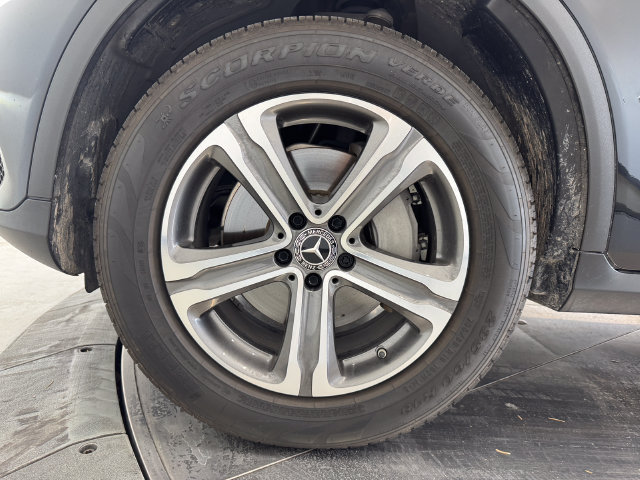 Used 2019 Mercedes-Benz GLC 300 image 10