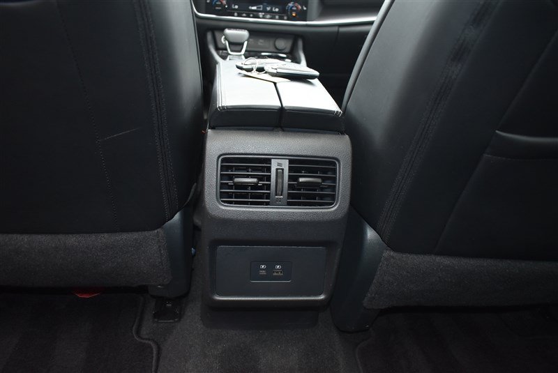 Used 2023 Nissan Rogue SV w/ SV Premium B Package AWD/4WD image 23