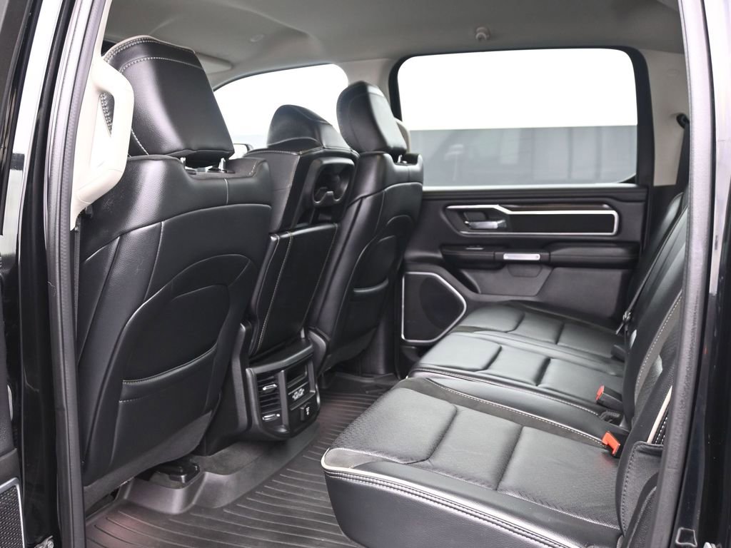 Used 2022 RAM 1500 Laramie AWD/4WD image 23