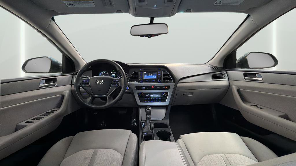 Used 2016 Hyundai Sonata SE image 29