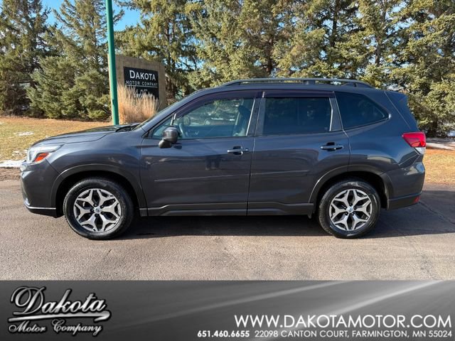 Used 2019 Subaru Forester Premium image 1