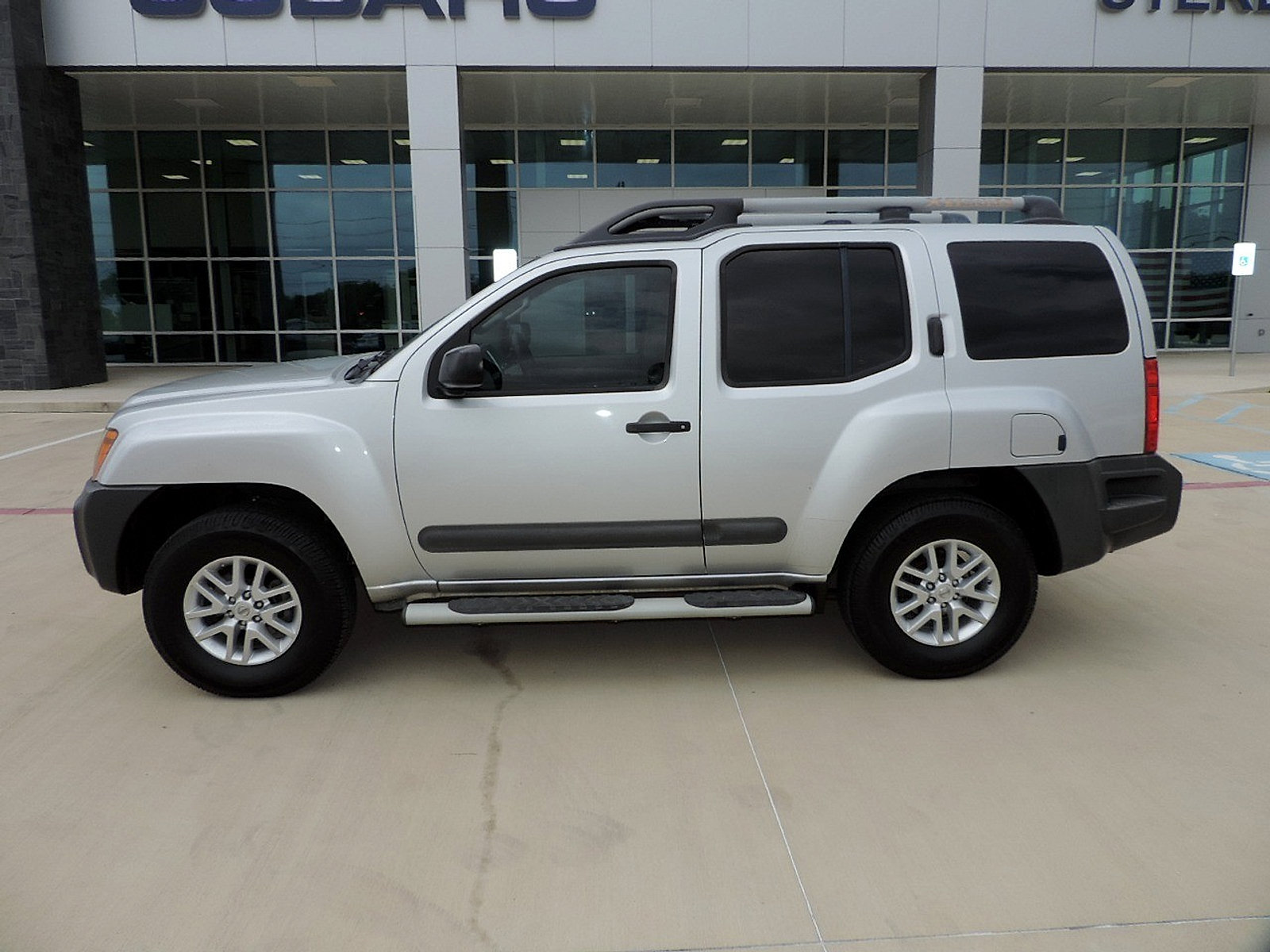 Used 2015 Nissan Xterra S w/ Value Package RWD image 8