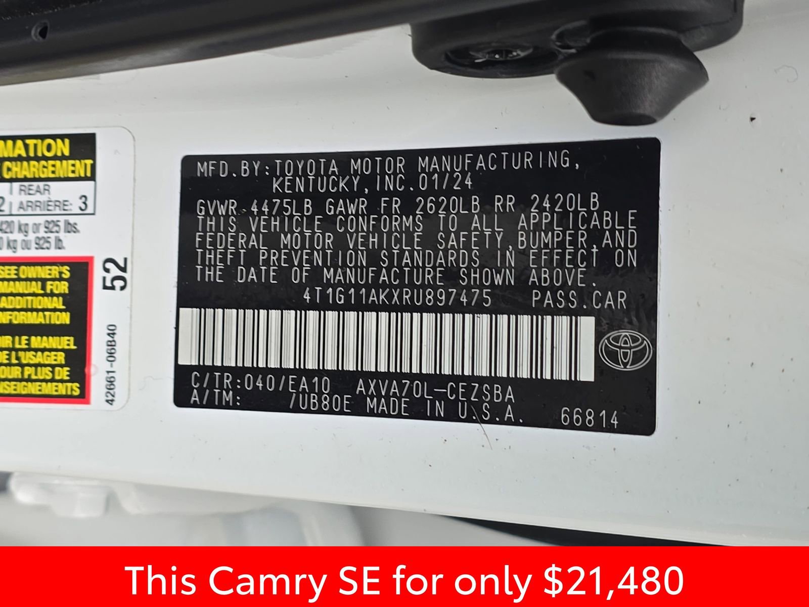 Used 2024 Toyota Camry SE image 39