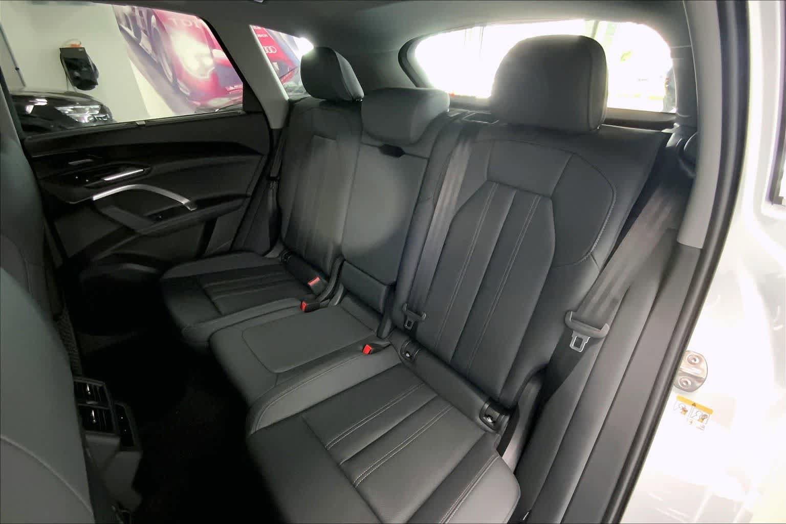 New 2025 Audi Q5 Premium Plus image 13