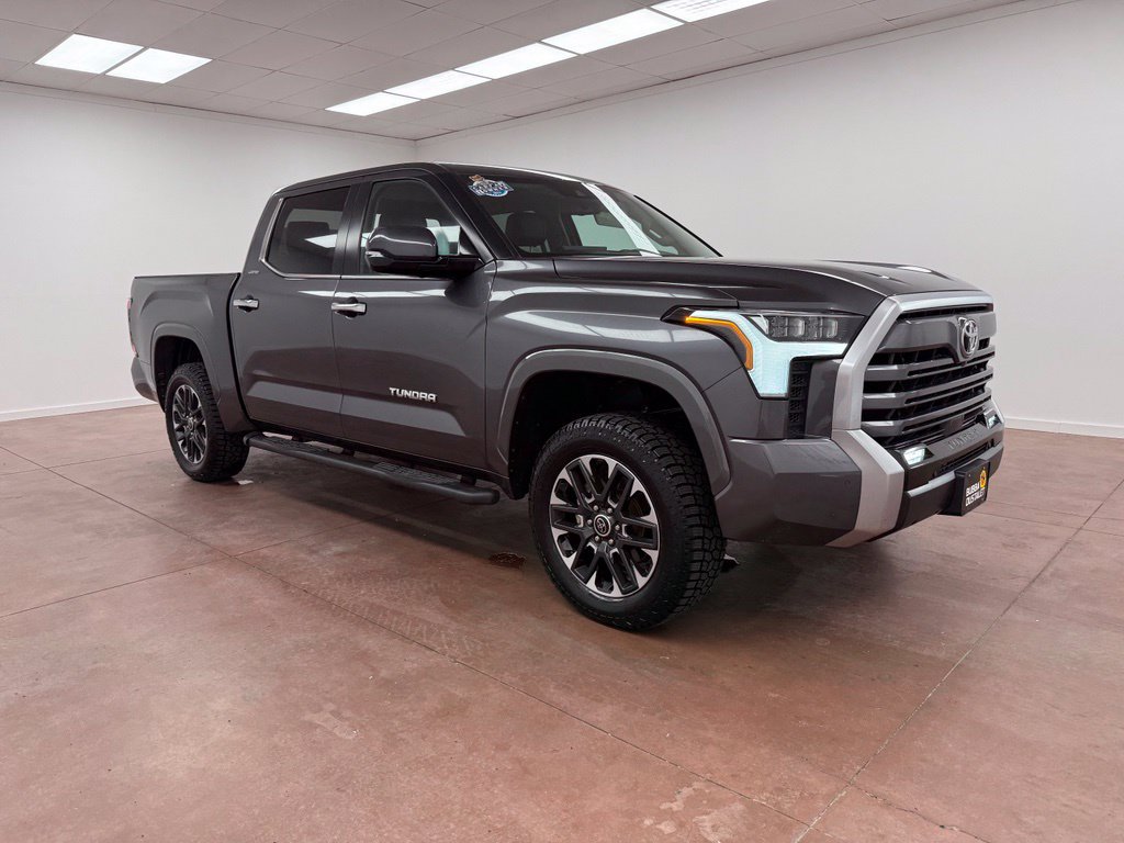 Used 2024 Toyota Tundra Limited AWD/4WD image 8