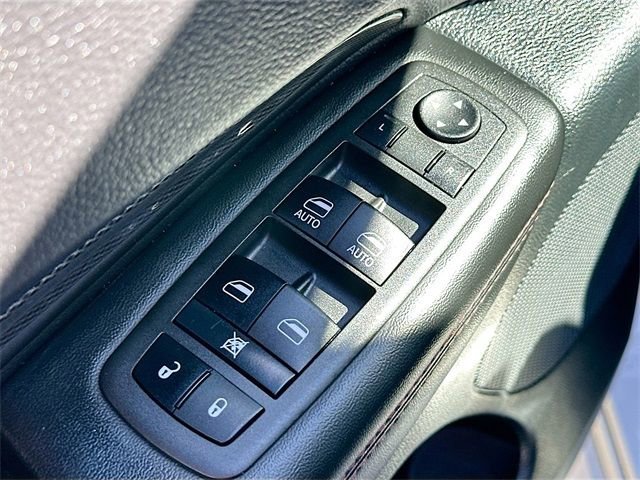 Used 2022 Dodge Durango R/T w/ Trailer Tow Group IV image 18