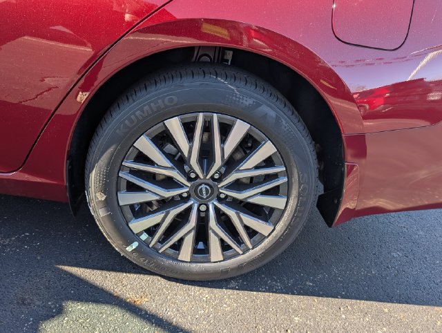New 2026 Nissan Altima 2.5 SV FWD image 19