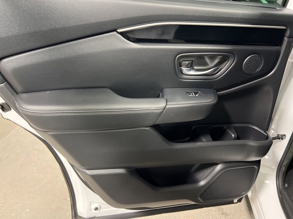 Used 2023 Honda Pilot EX-L image 18