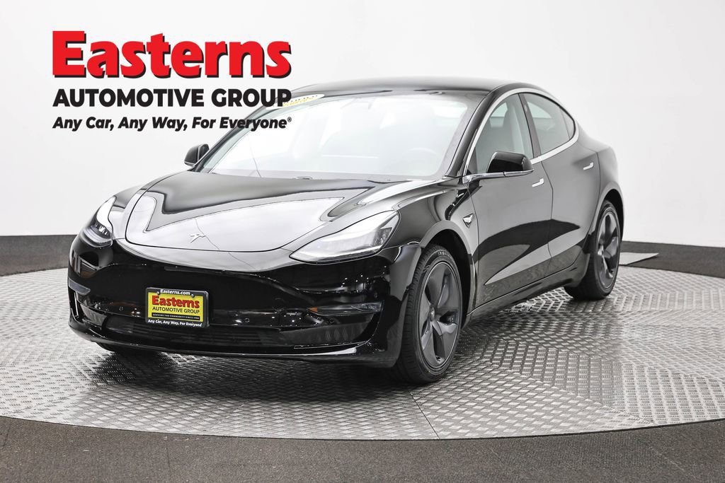 Used 2019 Tesla Model 3 Standard Range RWD image 1