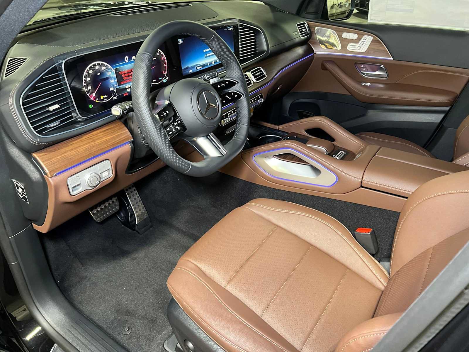 New 2026 Mercedes-Benz GLS 450 4MATIC image 26