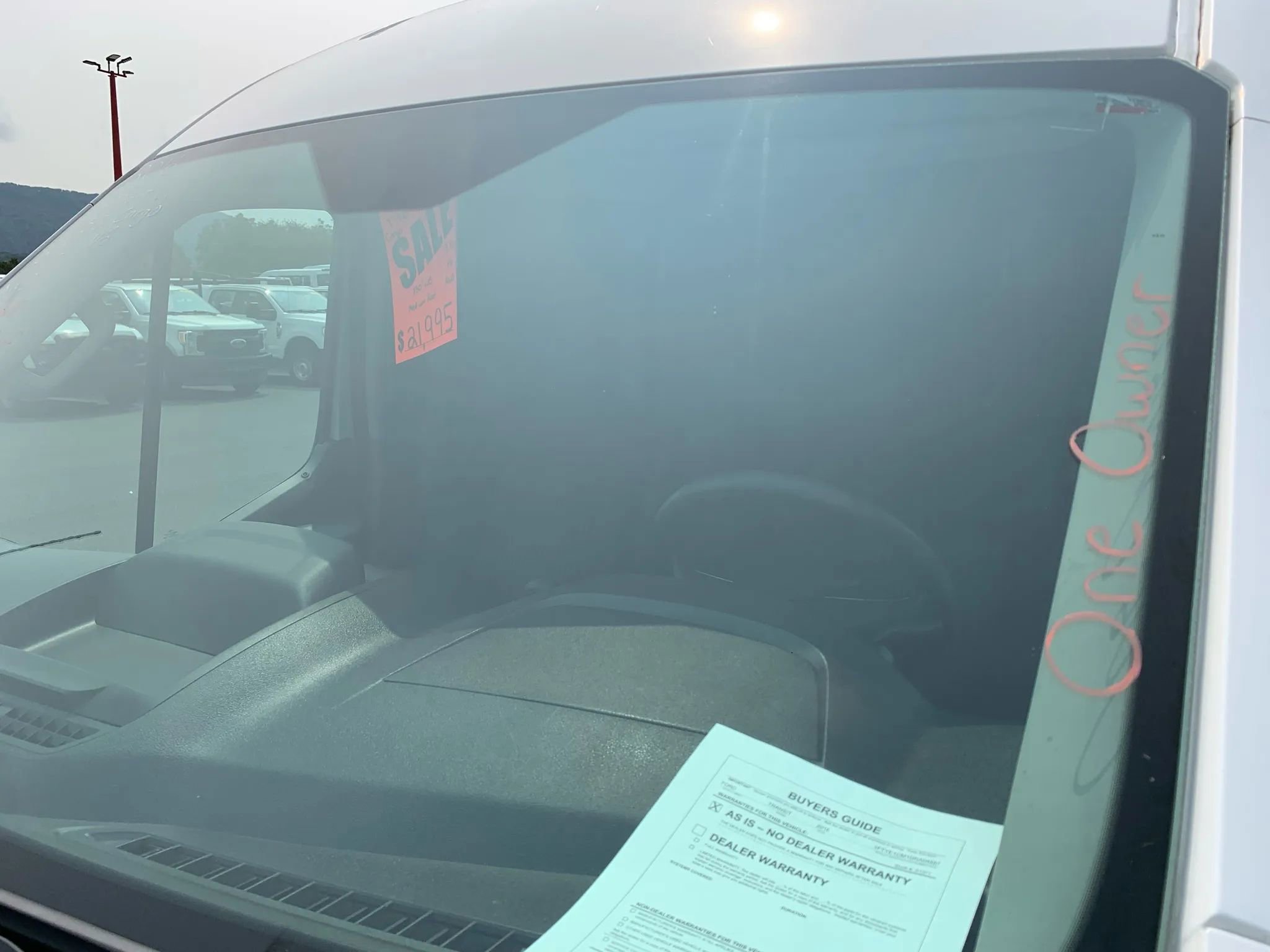 Used 2016 Ford Transit 150 130 Medium Roof RWD image 4