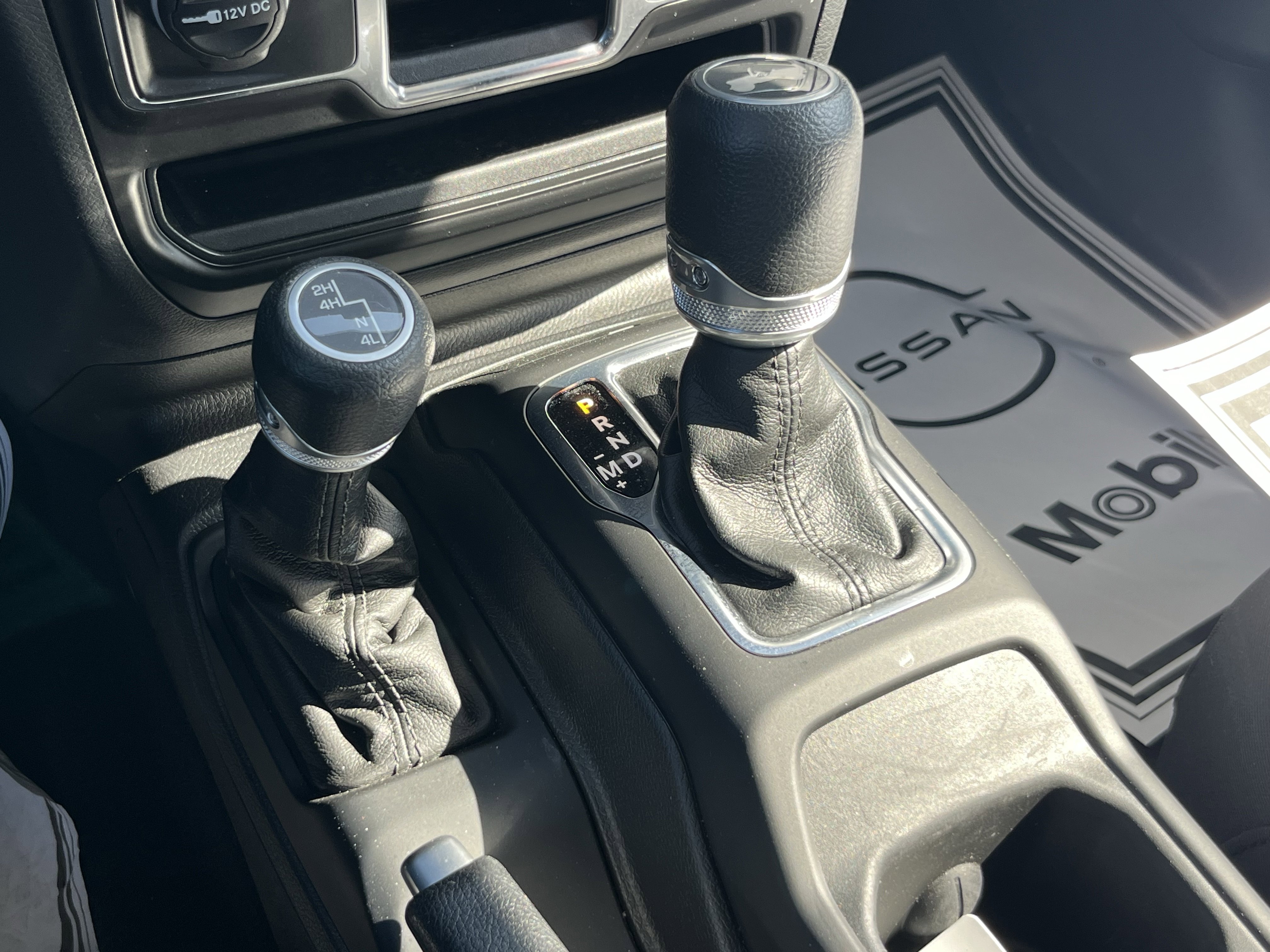 Used 2023 Jeep Wrangler Sport AWD/4WD image 21