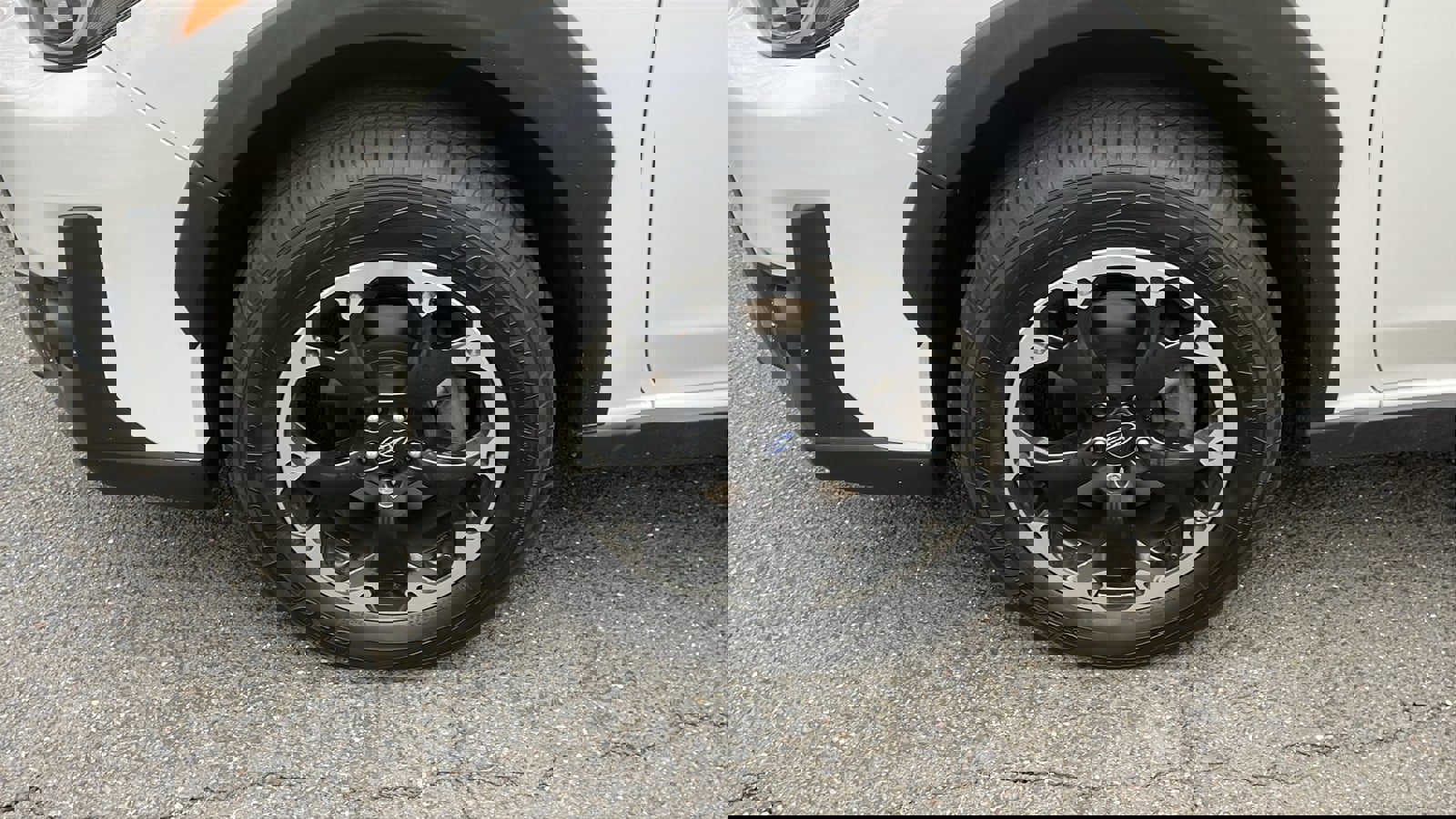 Used 2023 Subaru Crosstrek 2.0i Premium image 9