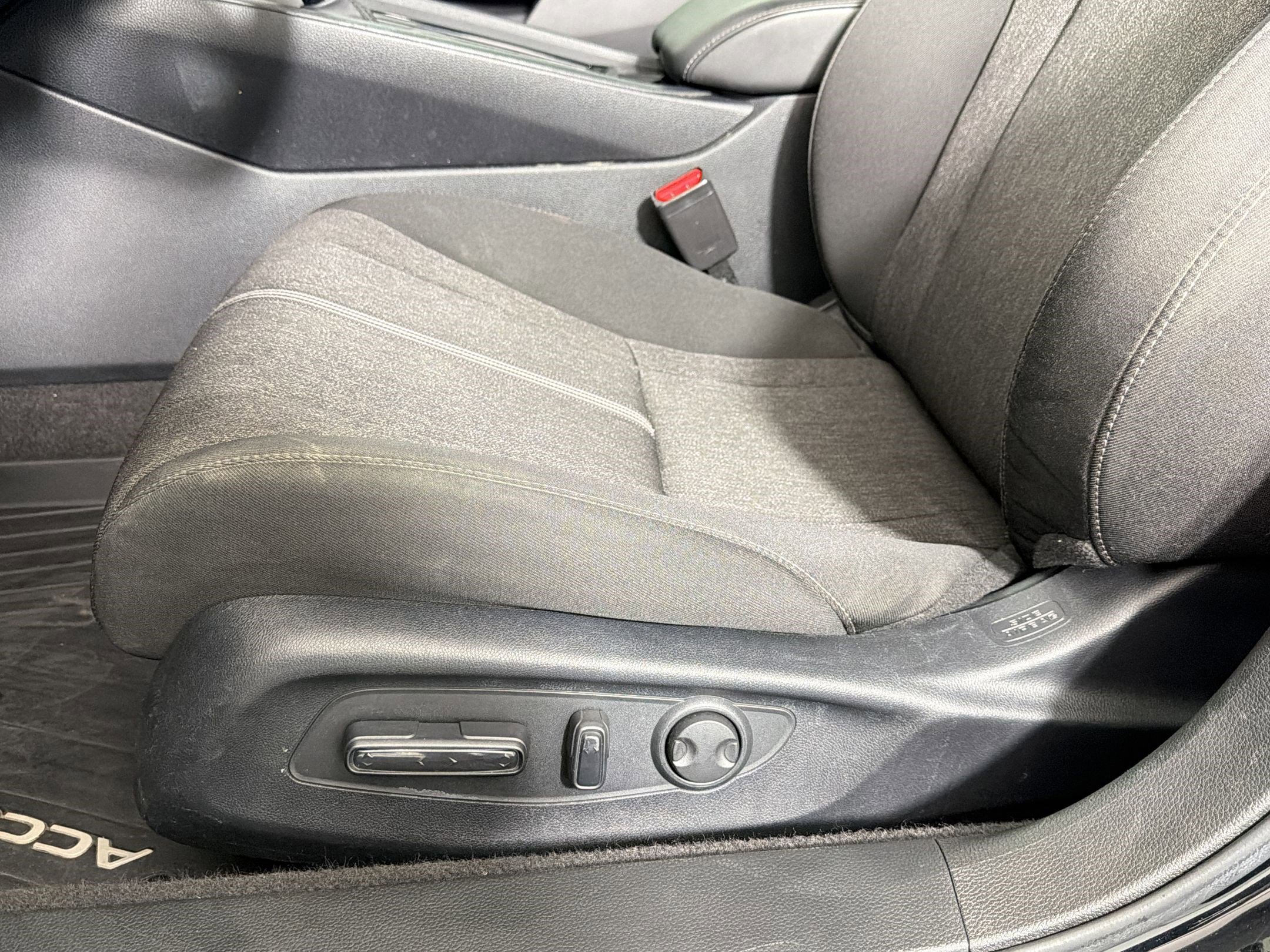 Used 2024 Honda Accord Sport image 13