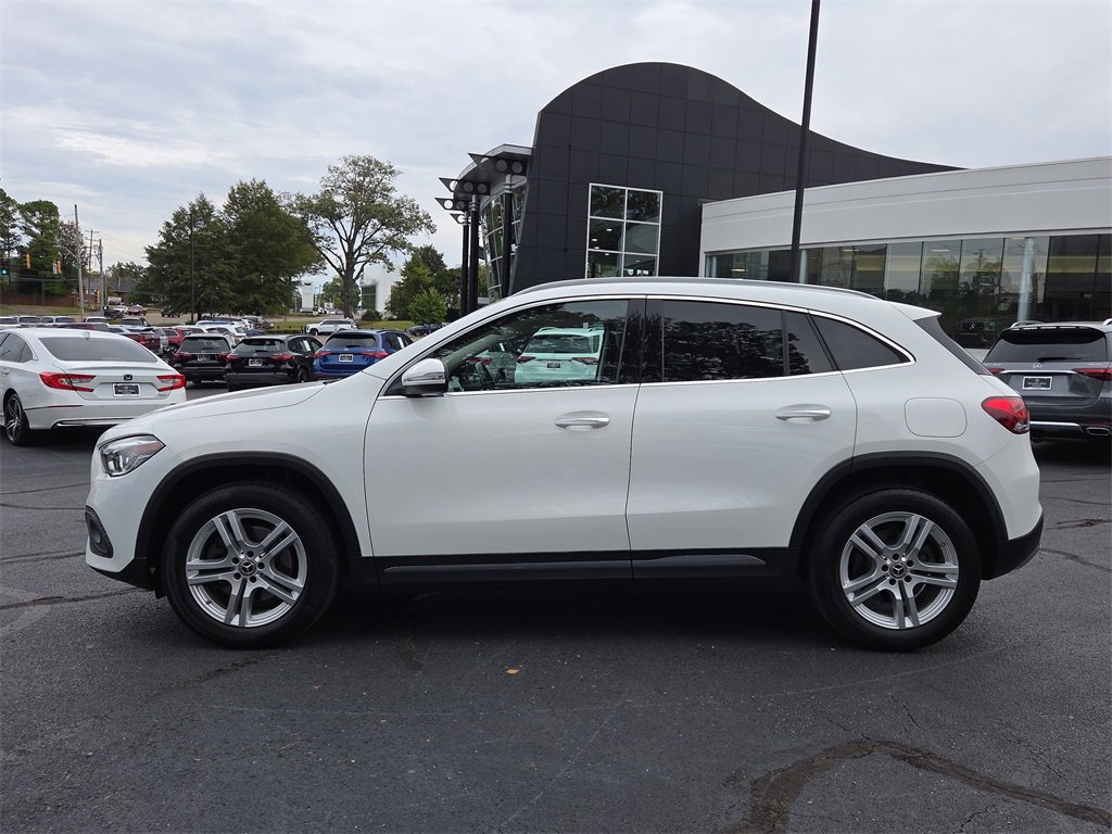 Certified 2022 Mercedes-Benz GLA 250 4MATIC image 2