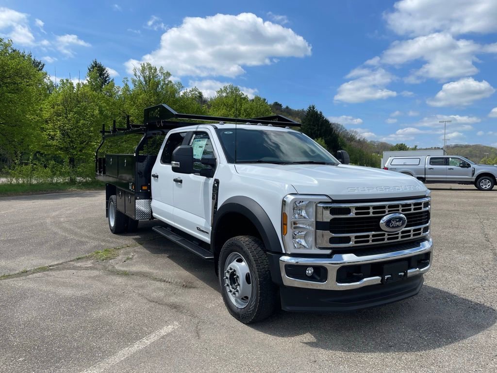 New 2026 Ford F550 4x4 Crew Cab image 8