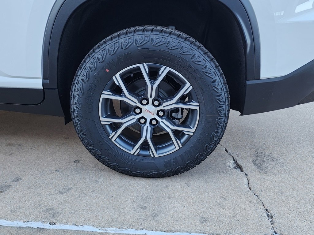 New 2026 GMC Acadia AT4 w/ Luxury Package image 58