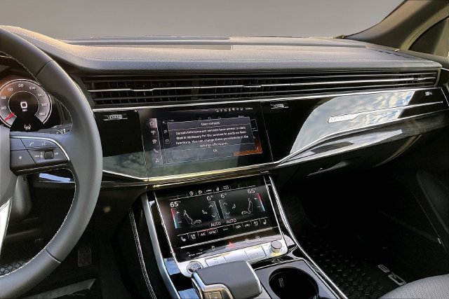 Used 2026 Audi Q8 Premium Plus AWD/4WD image 9
