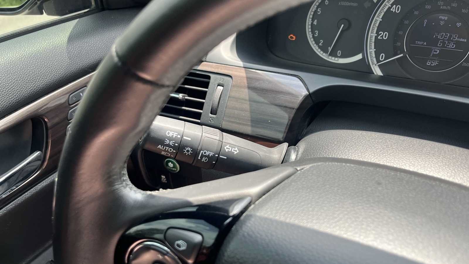 Used 2017 Honda Accord EX-L image 45