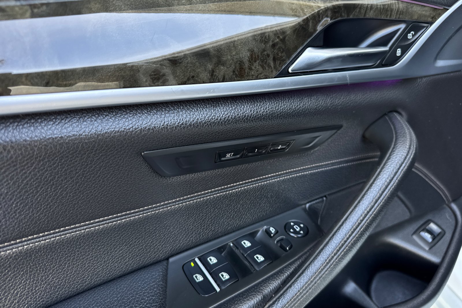 Used 2019 BMW 530i w/ Convenience Package RWD image 13