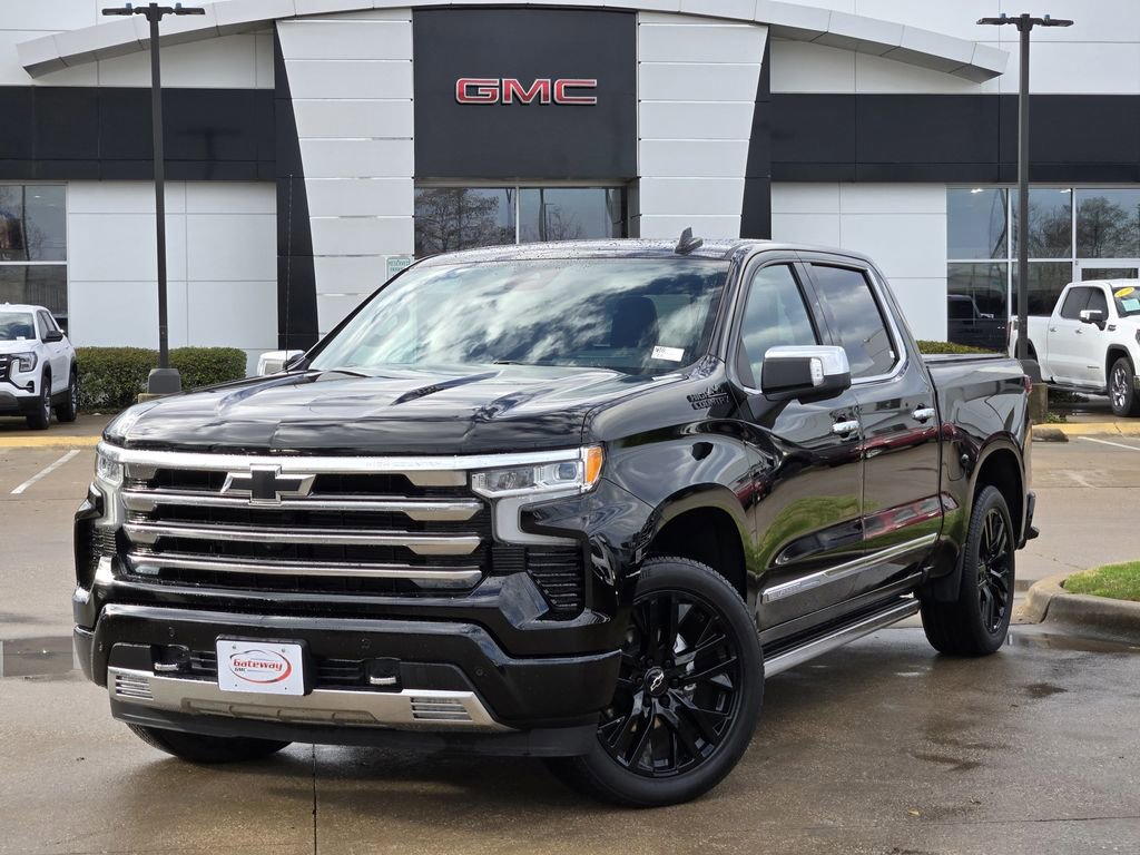 Used 2023 Chevrolet Silverado 1500 High Country w/ Technology Package image 1