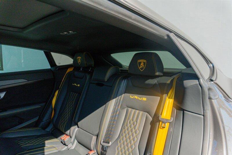 Used 2024 Lamborghini Urus Performante image 49