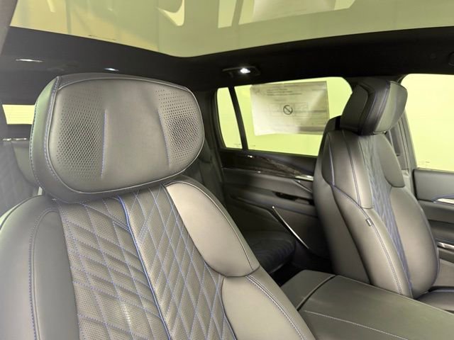 New 2026 Cadillac Escalade IQ Luxury 1 image 30