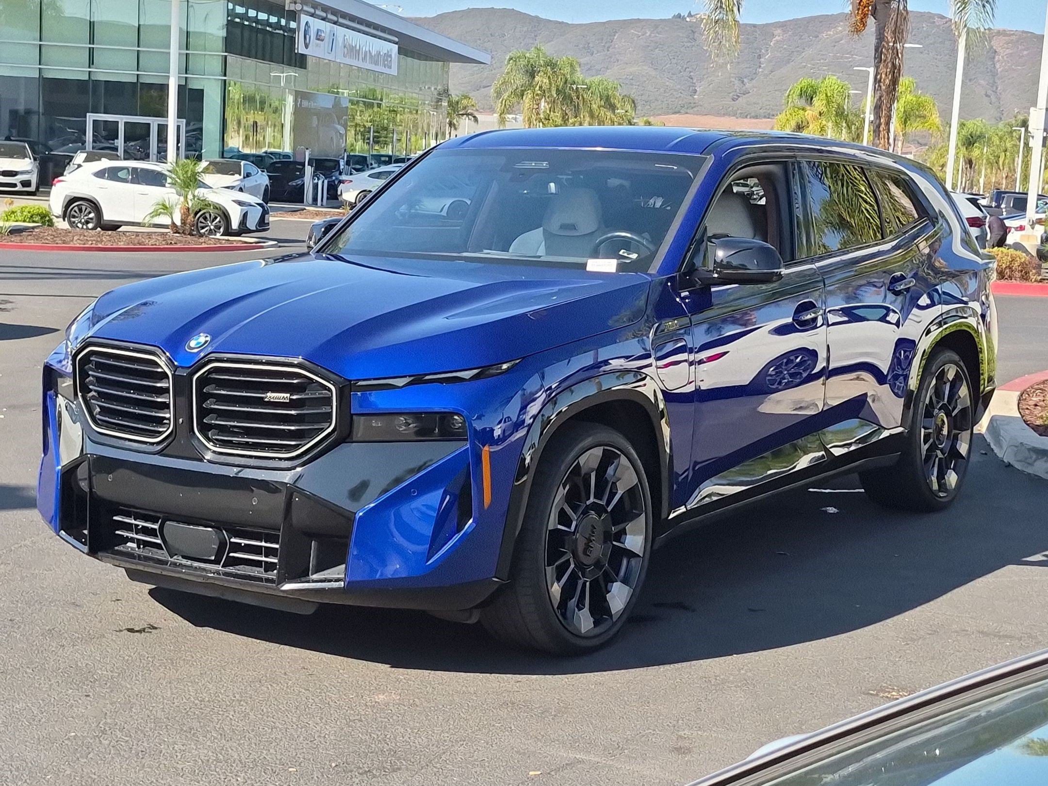 Used 2023 BMW XM AWD/4WD image 5