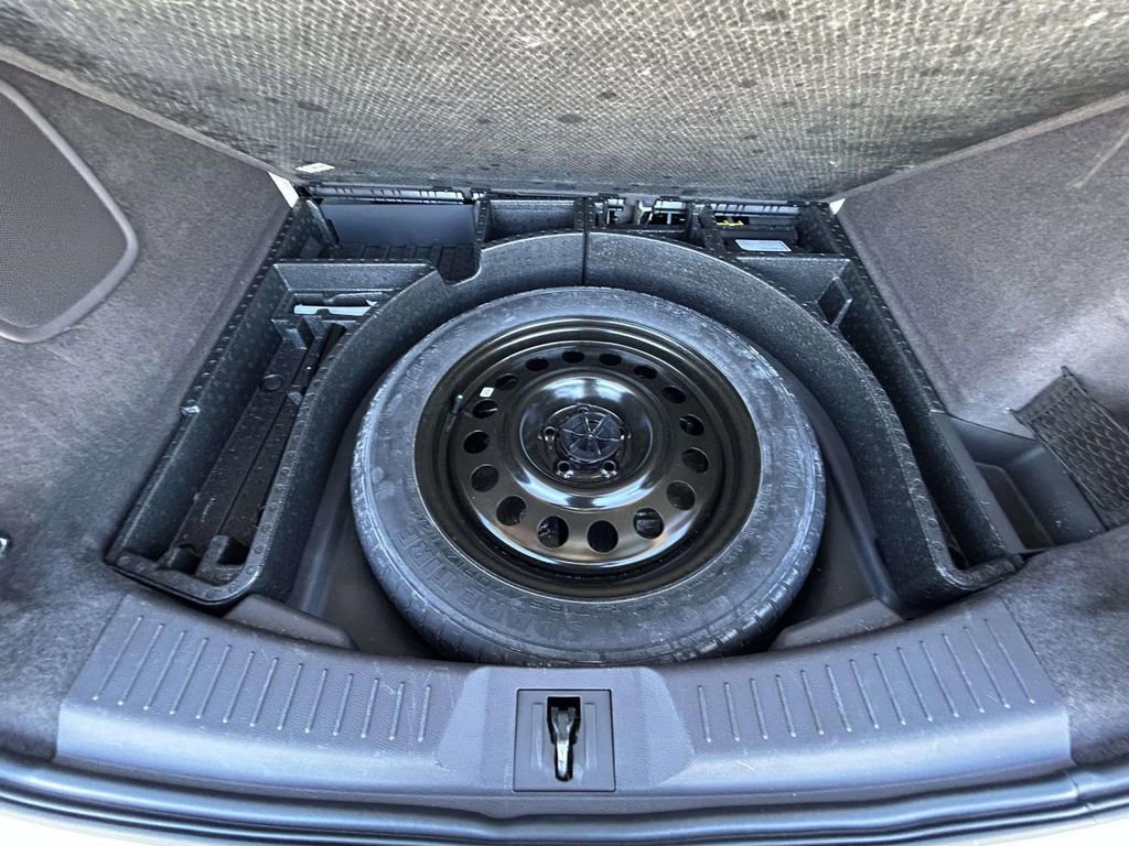 Used 2015 Lincoln MKC Base w/ Equipment Group 102A Reserve image 14