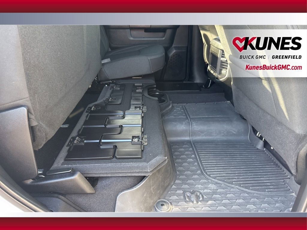 Used 2025 RAM 2500 Big Horn AWD/4WD image 39