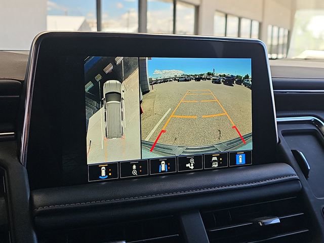 Used 2023 GMC Yukon XL AT4 w/ AT4 Premium Package AWD/4WD image 13