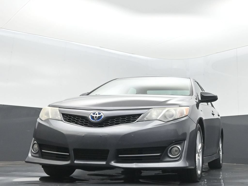 Used 2014 Toyota Camry SE w/ Moonroof Package FWD image 11