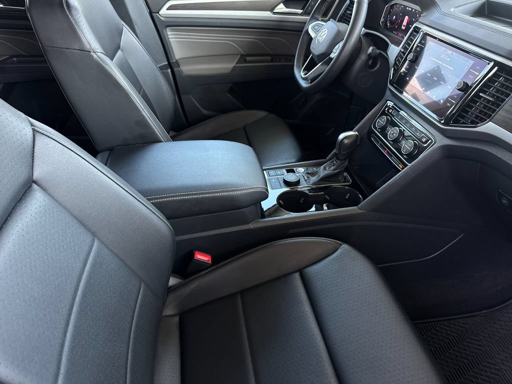 Used 2022 Volkswagen Atlas SE AWD/4WD image 16