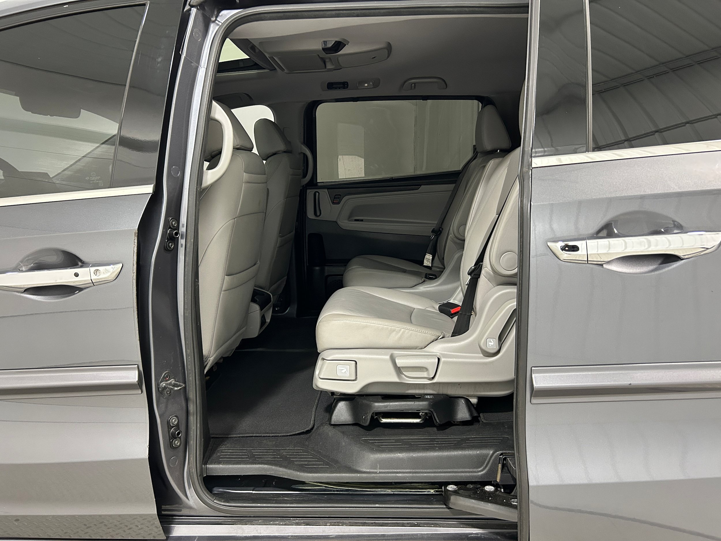 Used 2019 Honda Odyssey Elite image 28