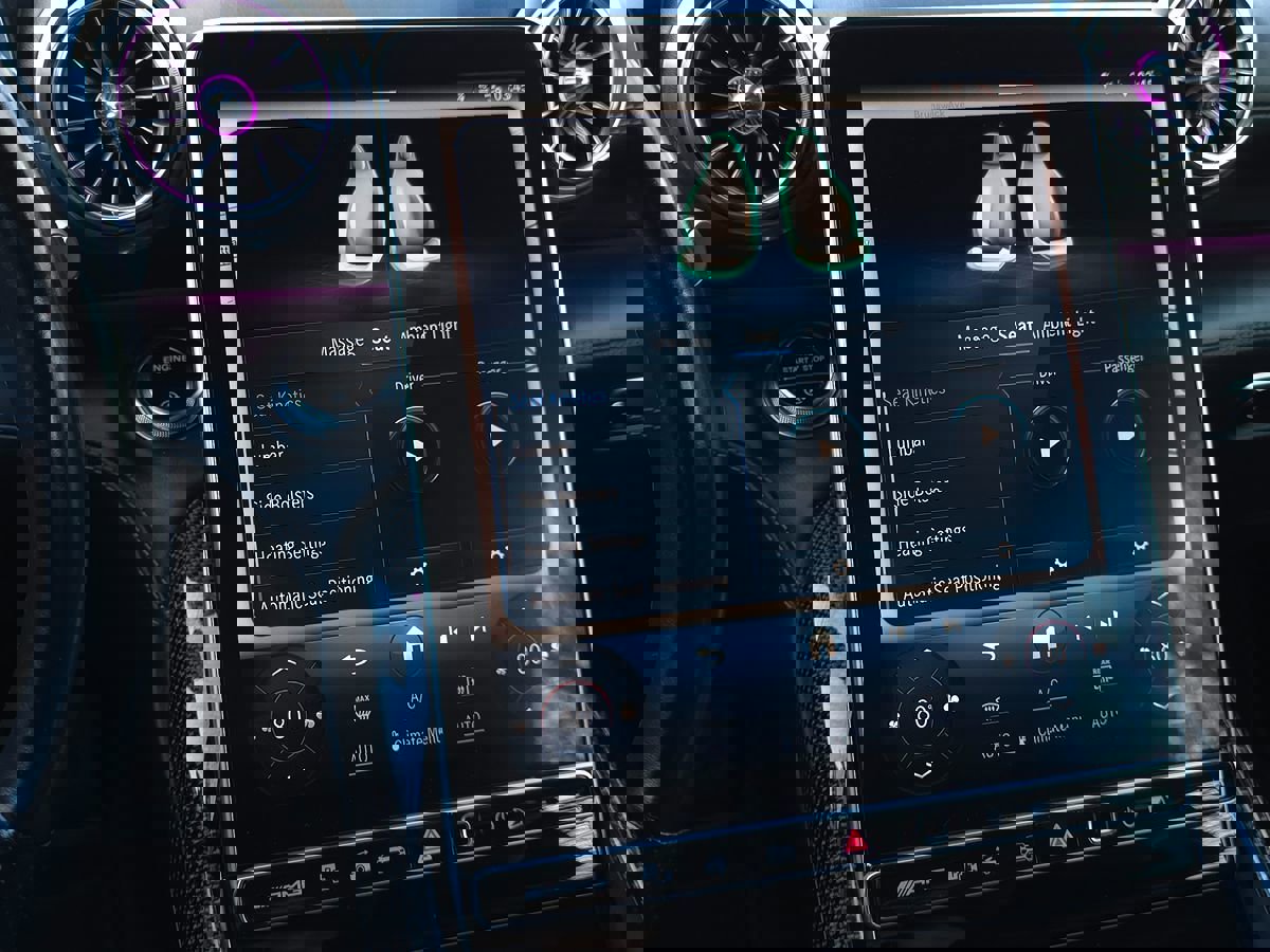 Used 2024 Mercedes-Benz SL 43 AMG image 52