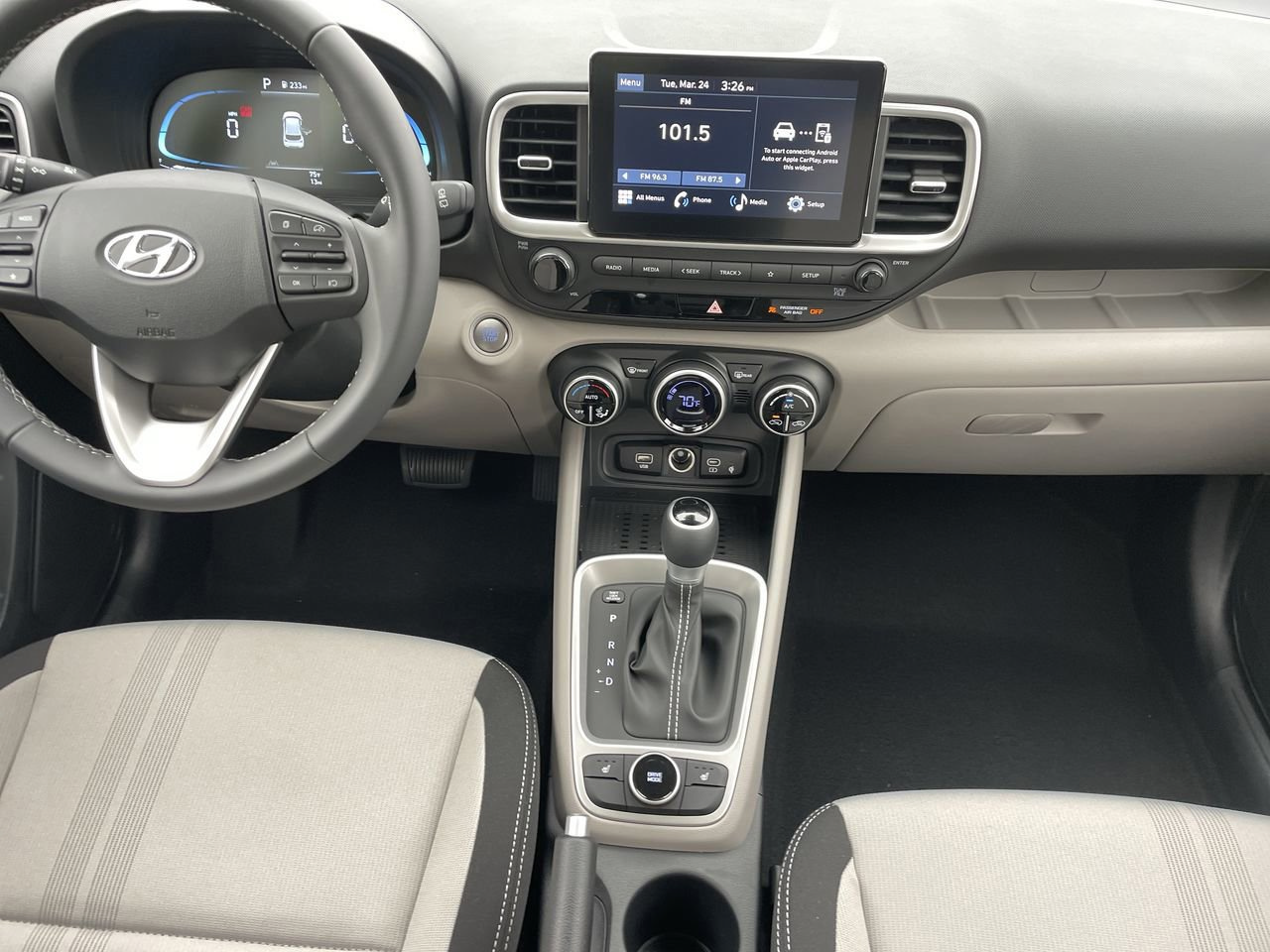 New 2026 Hyundai Venue SEL FWD image 22