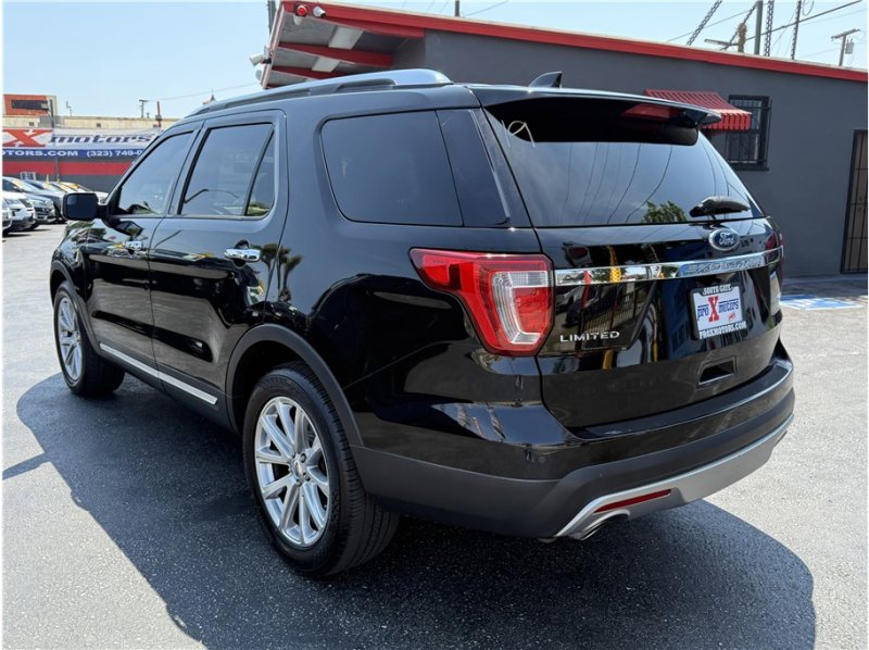 Used 2016 Ford Explorer Limited image 4