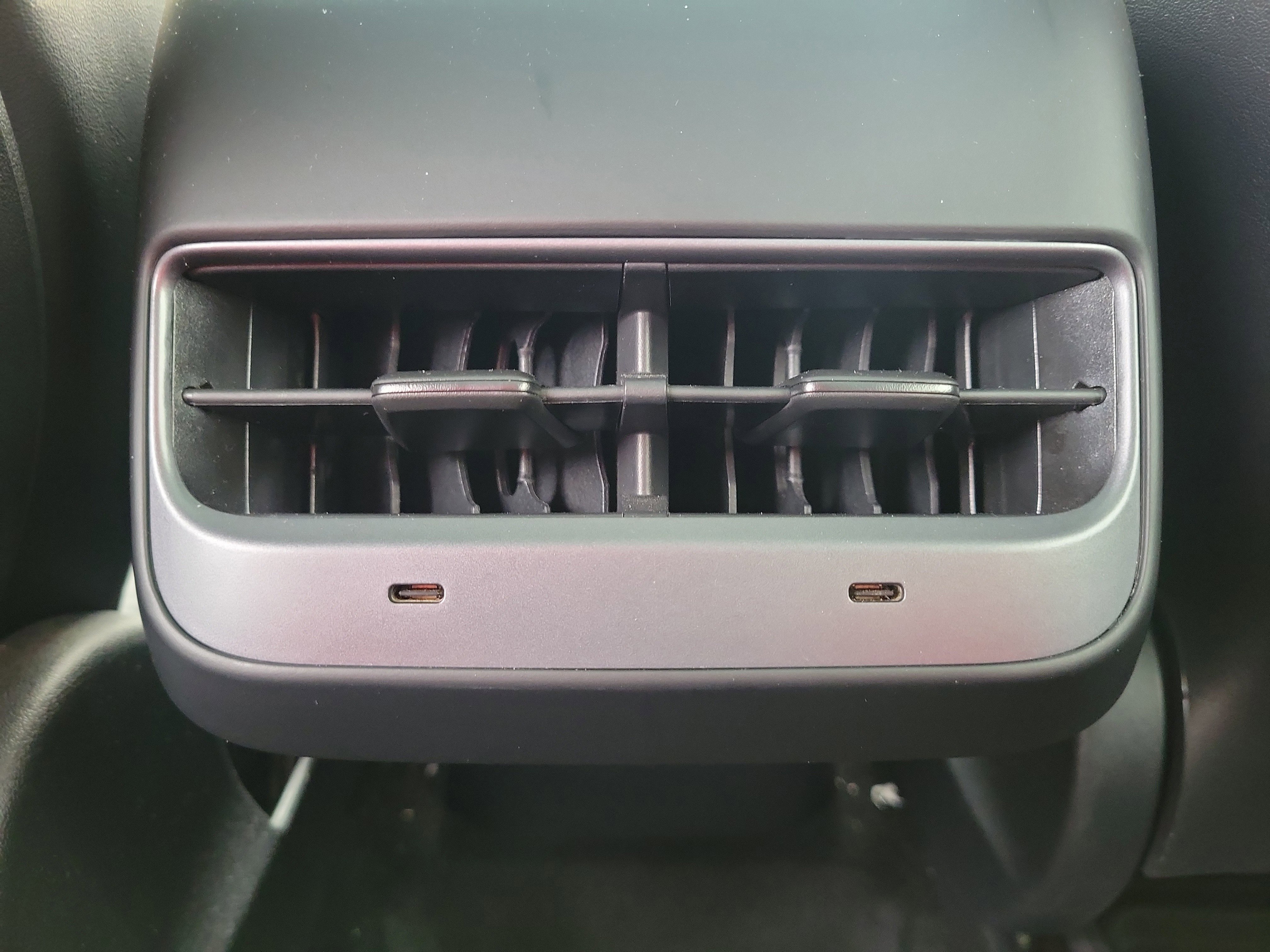 Used 2022 Tesla Model Y Performance image 13