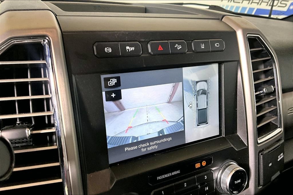 Used 2018 Ford F250 Platinum w/ Platinum Ultimate Package AWD/4WD image 17
