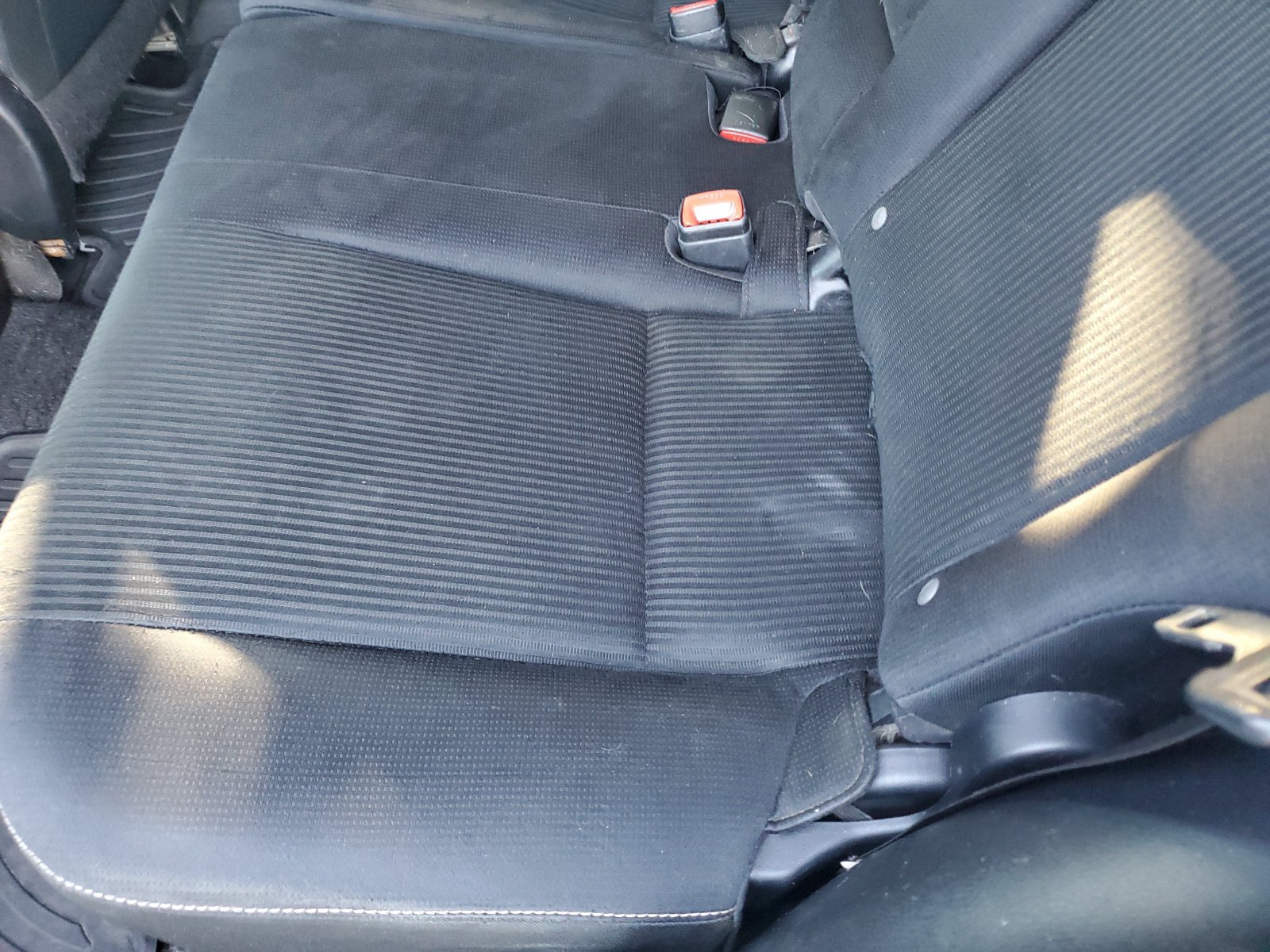 Used 2013 Toyota RAV4 XLE AWD/4WD image 15