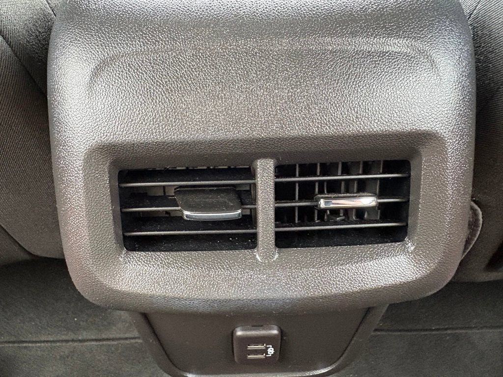 Used 2023 GMC Terrain SLE w/ Driver Convenience Package FWD image 37